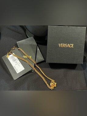 VERSACE La Medusa Gold Plated Necklace